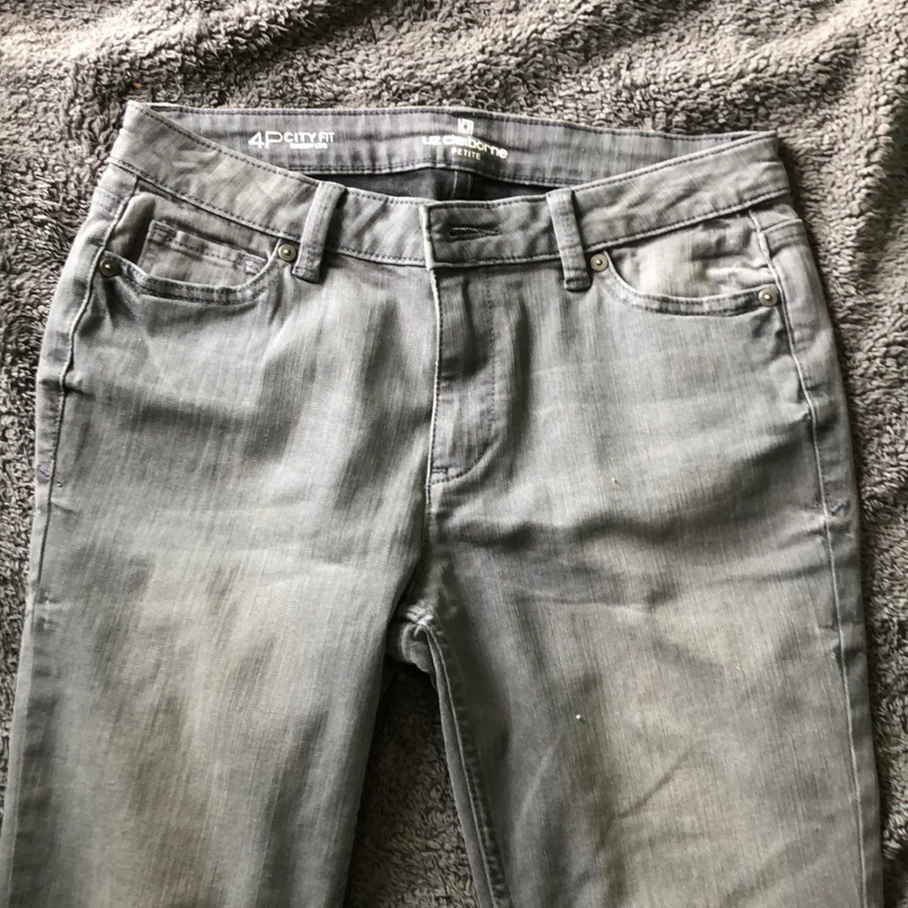 Liz Claiborne petite city fit skinny leg